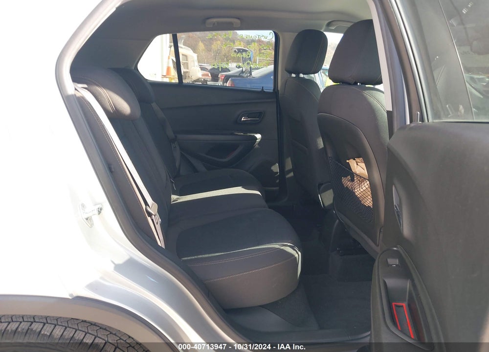 2021 CHEVROLET TRAX FWD LS VIN: KL7CJKSB0MB320348