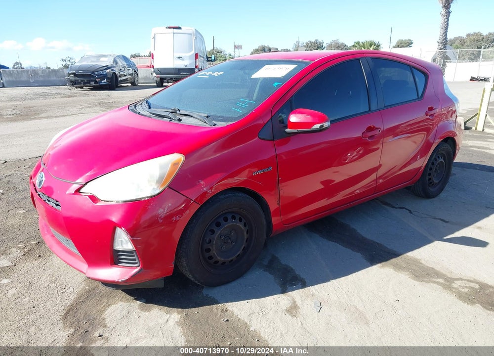 2013 TOYOTA PRIUS C TWO VIN: JTDKDTB30D1535853