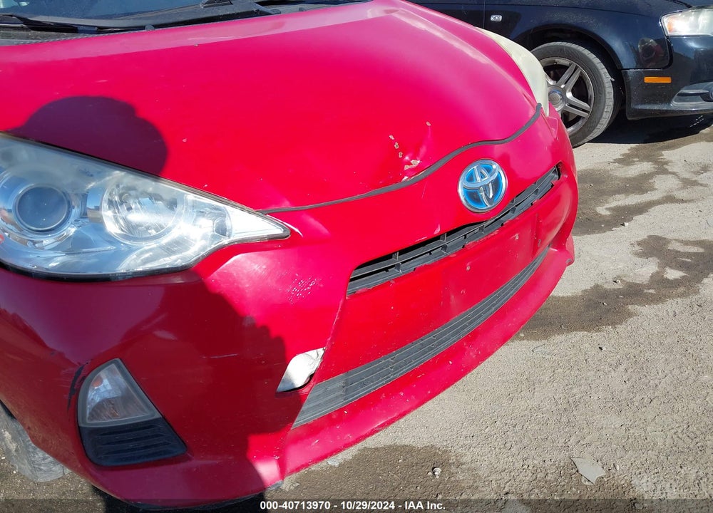 2013 TOYOTA PRIUS C TWO VIN: JTDKDTB30D1535853