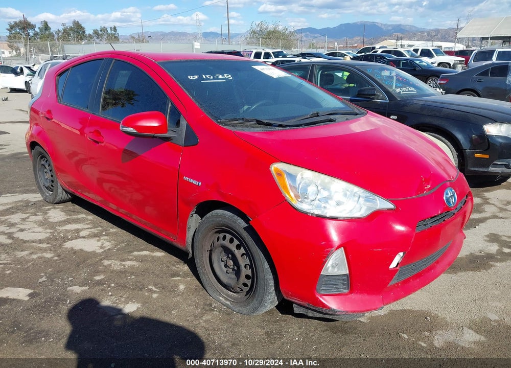 2013 TOYOTA PRIUS C TWO VIN: JTDKDTB30D1535853