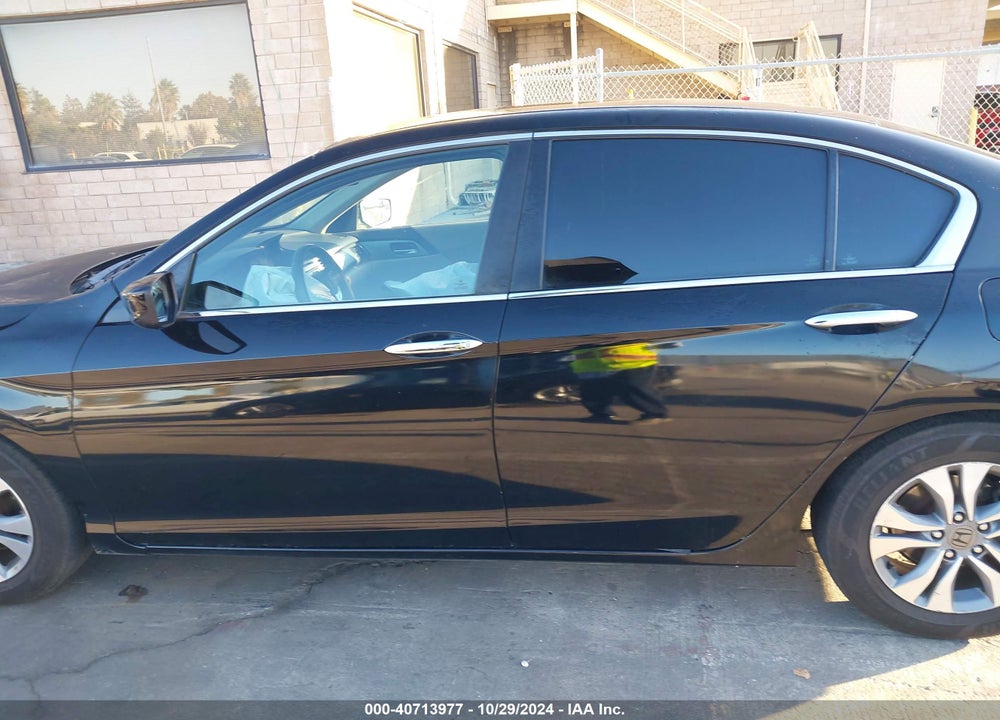 2015 HONDA ACCORD LX VIN: 1HGCR2F39FA117158