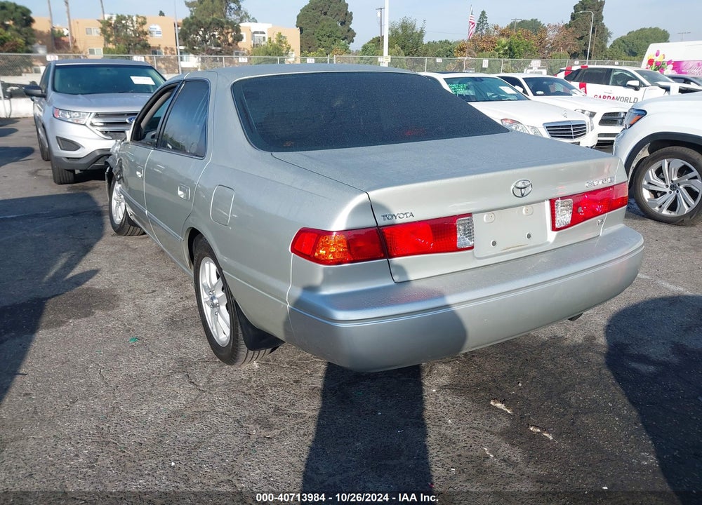2000 TOYOTA CAMRY XLE V6 VIN: 4T1BF28KXYU103757