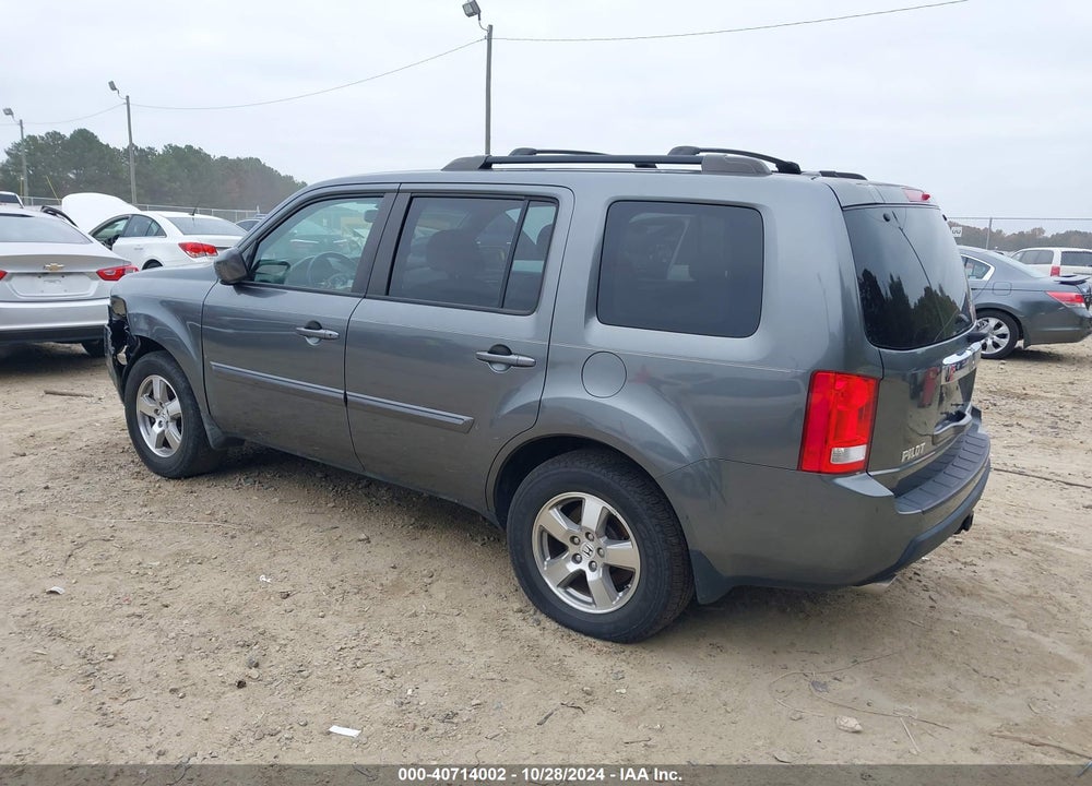 2010 HONDA PILOT EX-L VIN: 5FNYF3H69AB016678