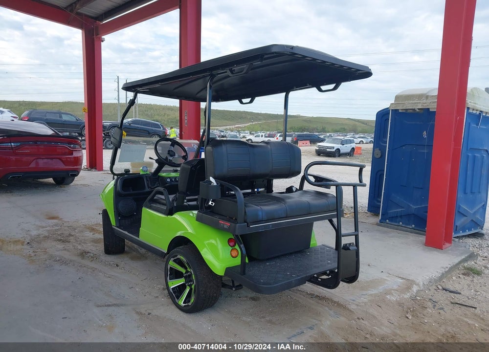 2022 GOLF CART EVOLUTION CLASS 4 PRO VIN: 202211788