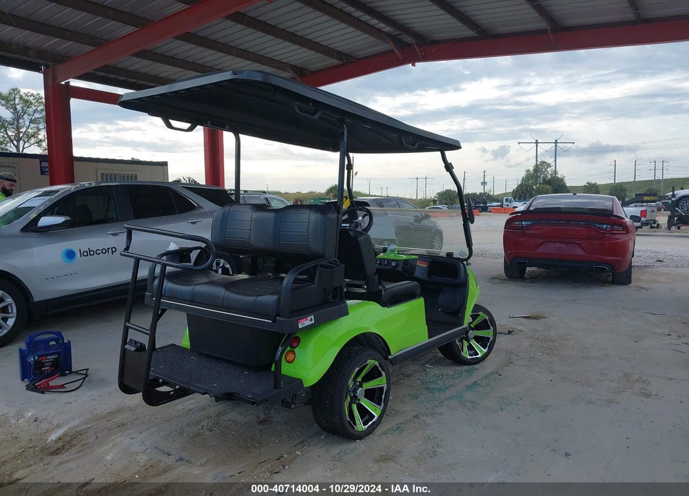 2022 GOLF CART EVOLUTION CLASS 4 PRO VIN: 202211788