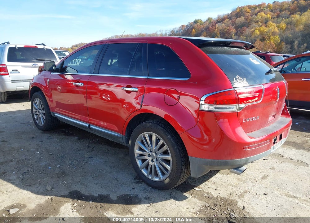 2011 LINCOLN MKX VIN: 2LMDJ8JK1BBJ08870