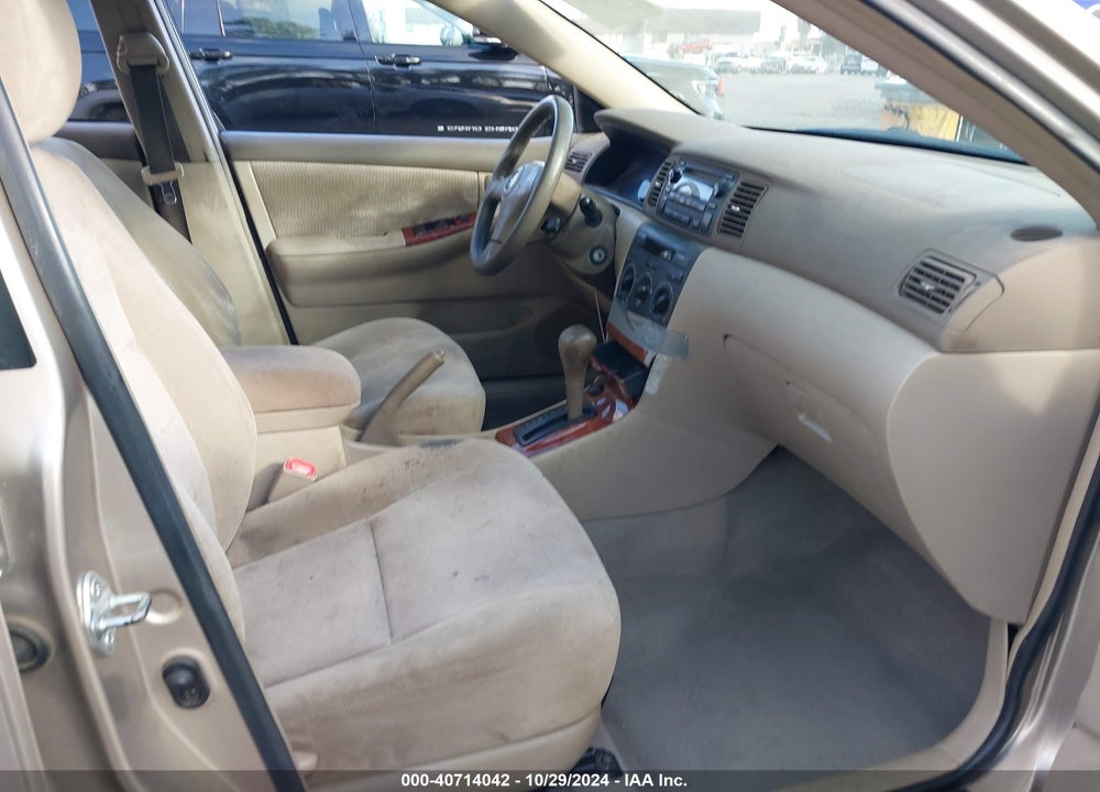 2005 TOYOTA COROLLA LE VIN: 1NXBR32E35Z425104