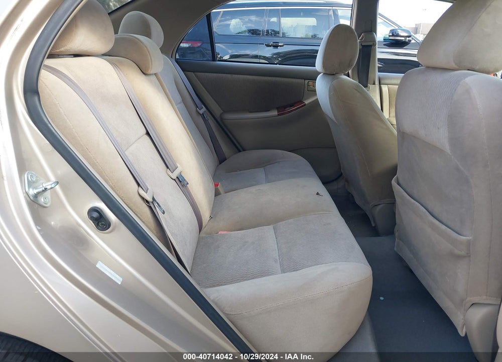 2005 TOYOTA COROLLA LE VIN: 1NXBR32E35Z425104