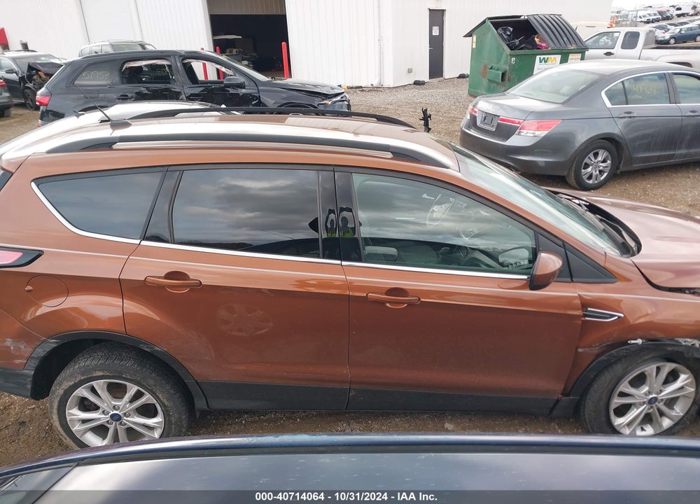 2017 FORD ESCAPE SE VIN: 1FMCU0GD0HUC12133