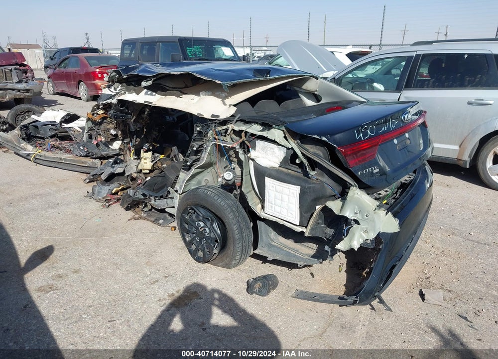 2019 KIA FORTE VIN: 3KPF24AD4KE081320