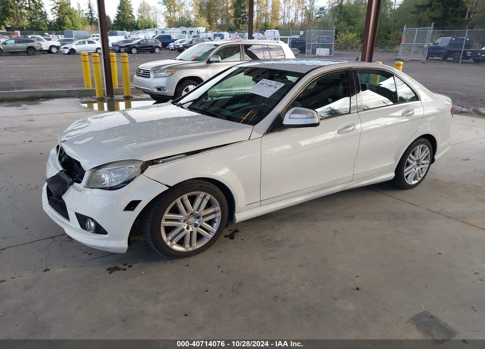 2008 MERCEDES-BENZ C 300 LUXURY/SPORT VIN: WDDGF54X88R021435