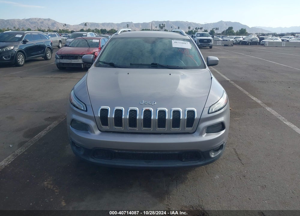 2017 JEEP CHEROKEE LATITUDE FWD VIN: 1C4PJLCB3HD240495