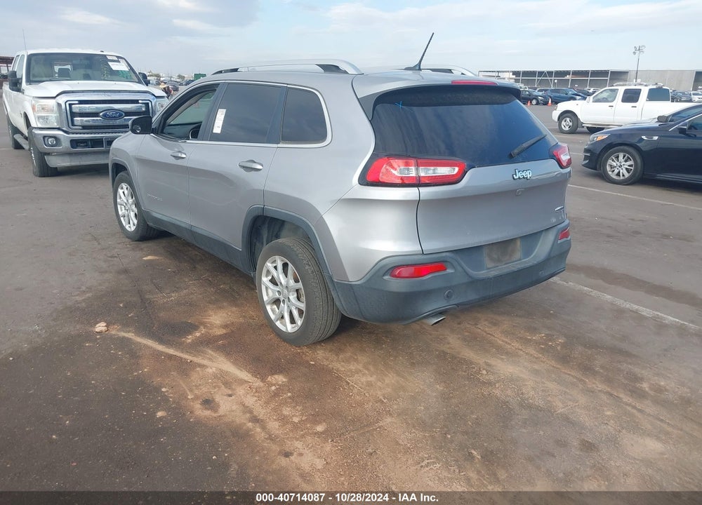 2017 JEEP CHEROKEE LATITUDE FWD VIN: 1C4PJLCB3HD240495