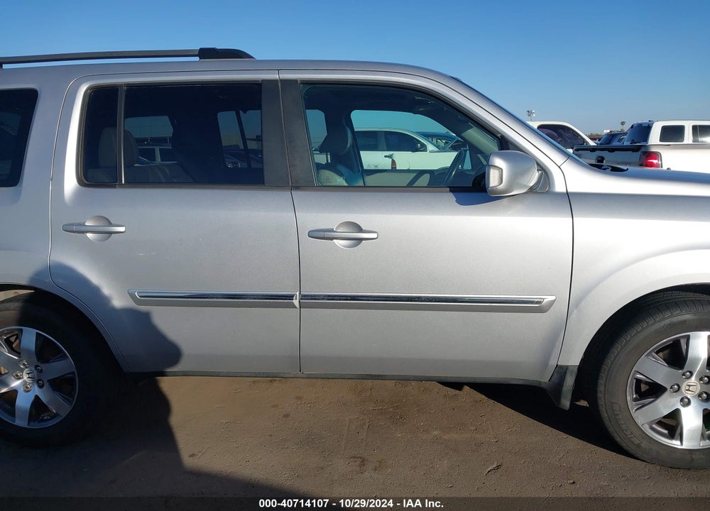 2012 HONDA PILOT TOURING VIN: 5FNYF4H9XCB050549