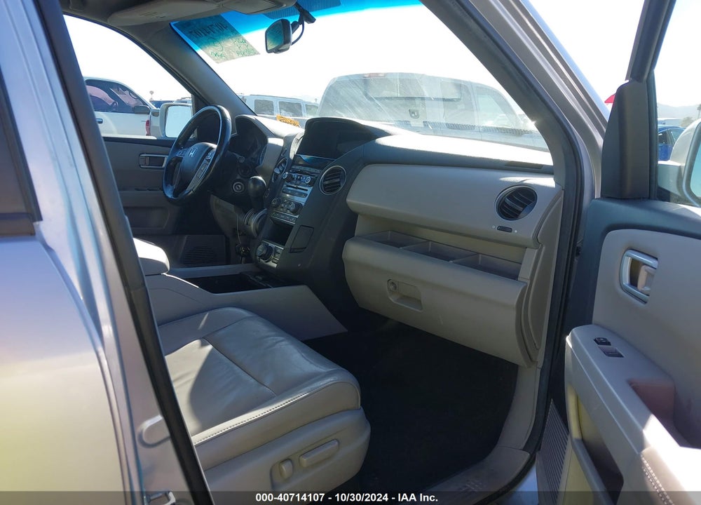 2012 HONDA PILOT TOURING VIN: 5FNYF4H9XCB050549