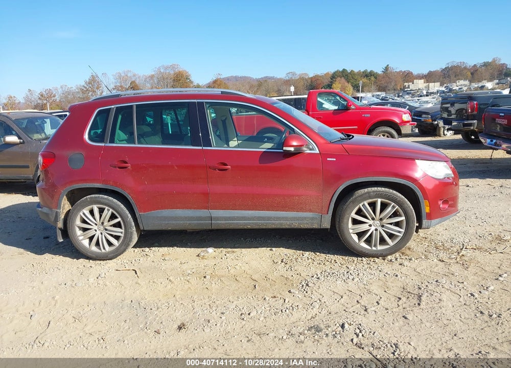 2010 VOLKSWAGEN TIGUAN WOLFSBURG EDITION VIN: WVGAV9AX9AW002362