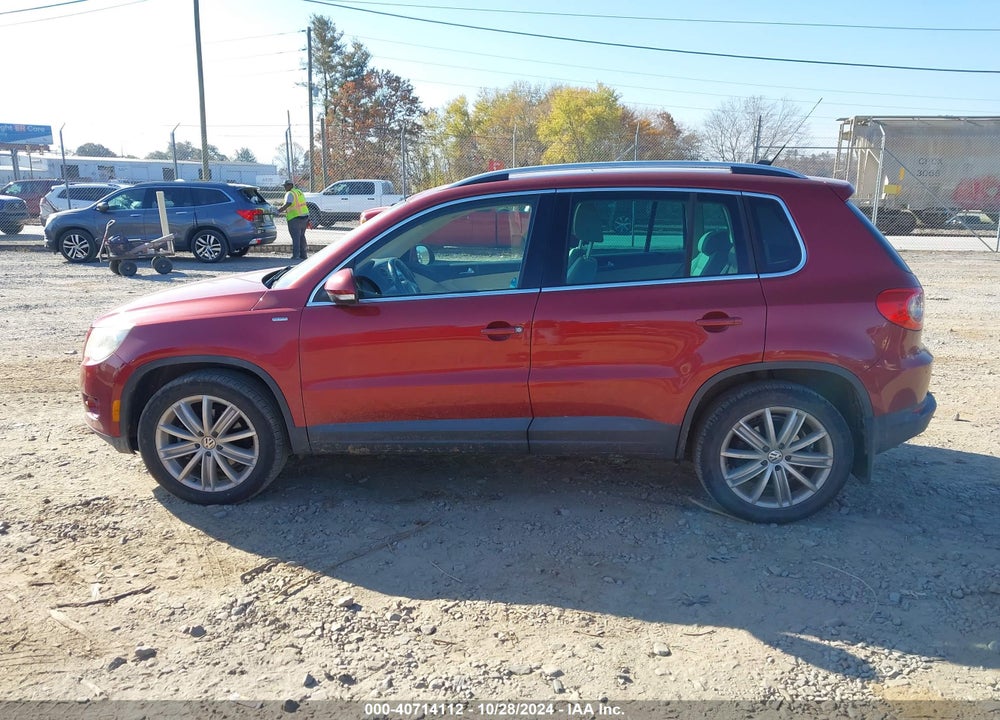 2010 VOLKSWAGEN TIGUAN WOLFSBURG EDITION VIN: WVGAV9AX9AW002362