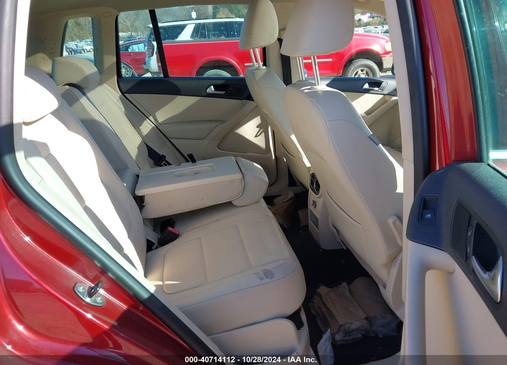 2010 VOLKSWAGEN TIGUAN WOLFSBURG EDITION VIN: WVGAV9AX9AW002362