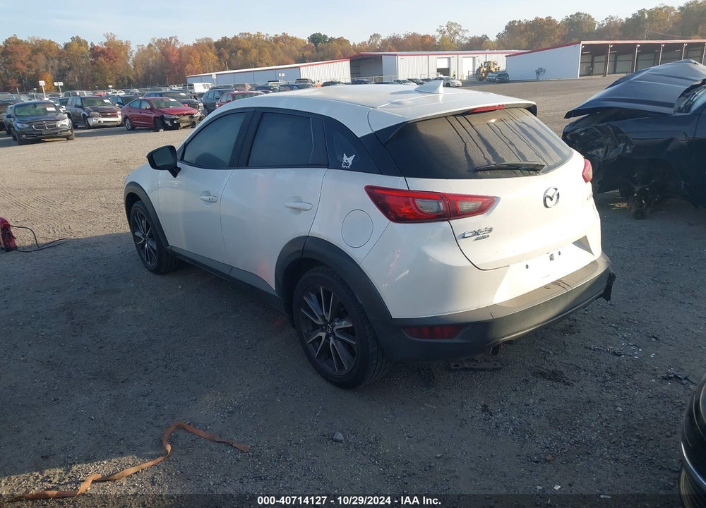 2018 MAZDA CX-3 TOURING VIN: JM1DKFC72J1306202