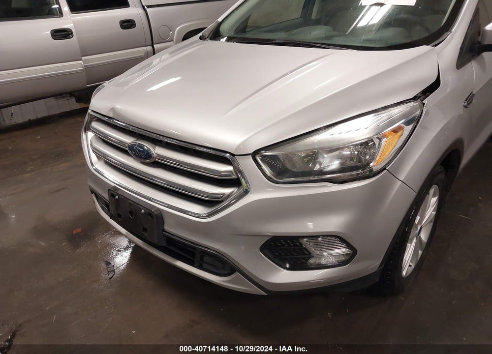 2017 FORD ESCAPE SE VIN: 1FMCU9G95HUE76612