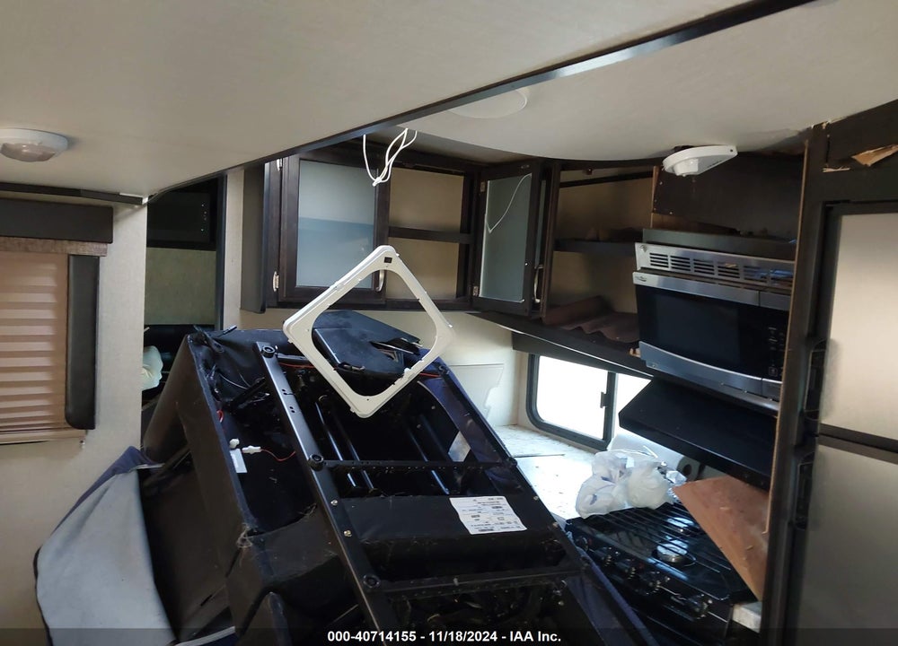2017 GRAND DESIGN IMAGINE VIN: 573TE3222H6600602