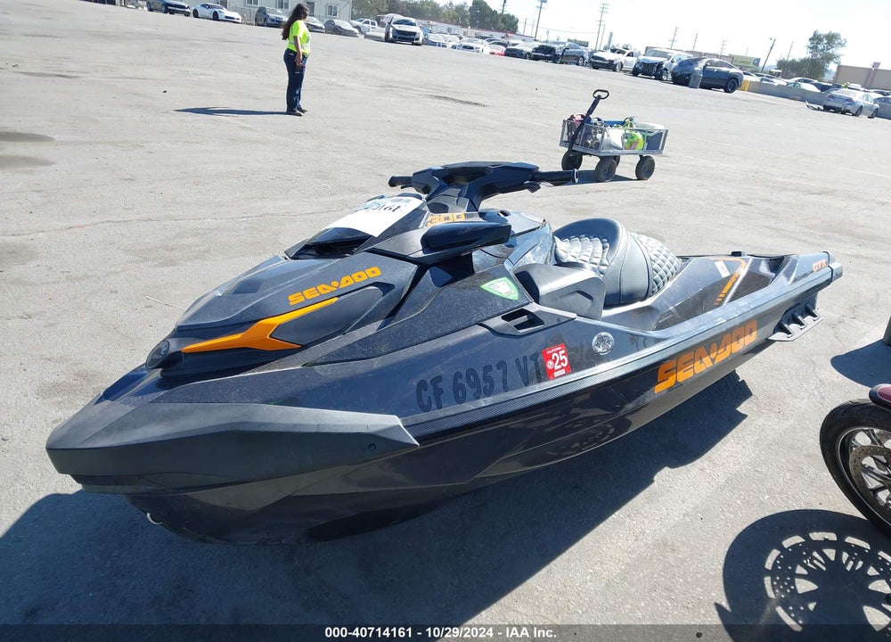 2021 SEADOO GTX-300 LIMITED VIN: 00000YDV36659L021