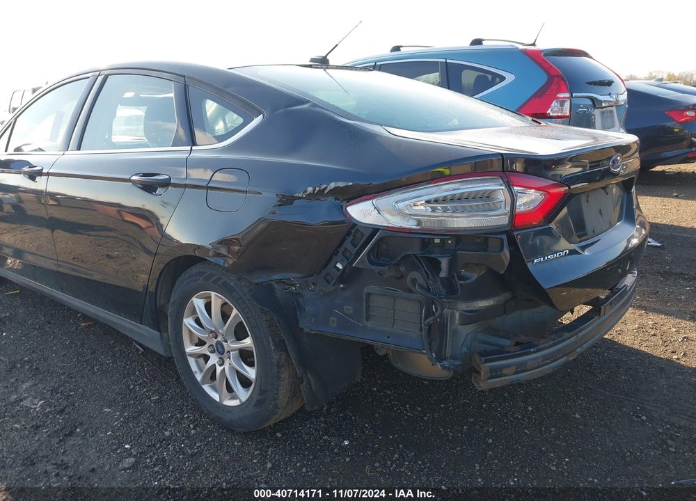 2015 FORD FUSION VIN: 3FA6P0G74FR106250