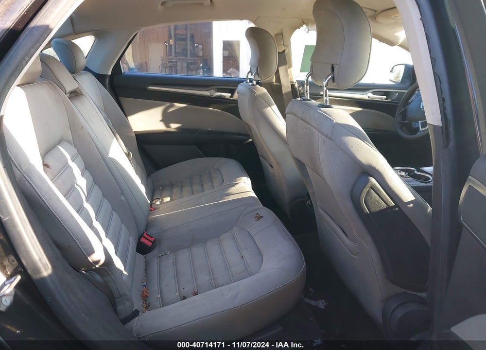 2015 FORD FUSION VIN: 3FA6P0G74FR106250