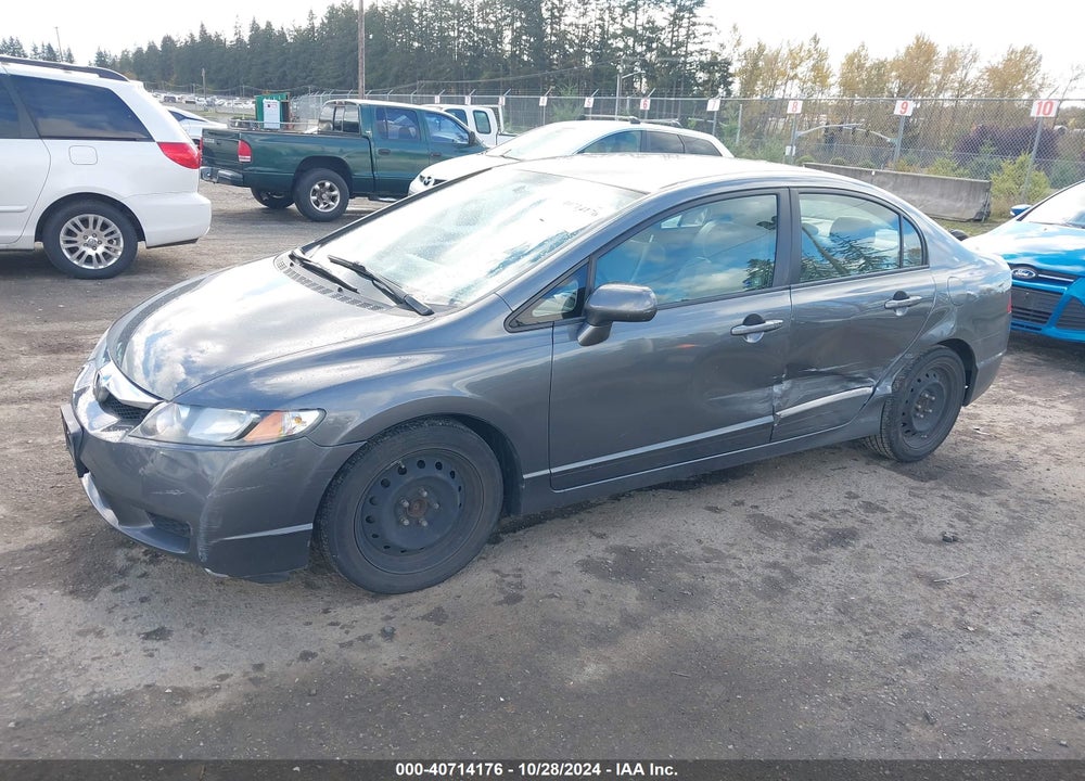 2010 HONDA CIVIC LX VIN: 19XFA1F5XAE059081