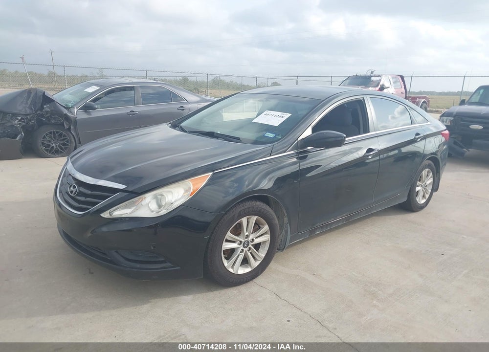 2011 HYUNDAI SONATA VIN: 5NPEB4AC1BH268383