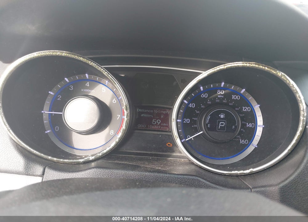 2011 HYUNDAI SONATA VIN: 5NPEB4AC1BH268383