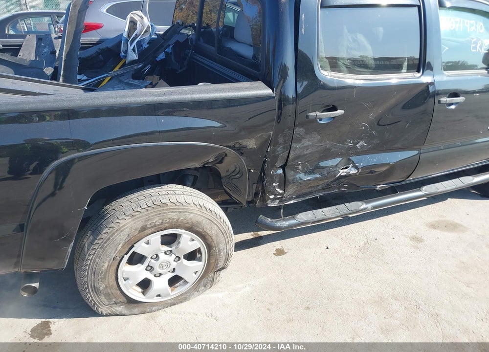 2015 TOYOTA TACOMA BASE V6 VIN: 3TMLU4EN7FM196490