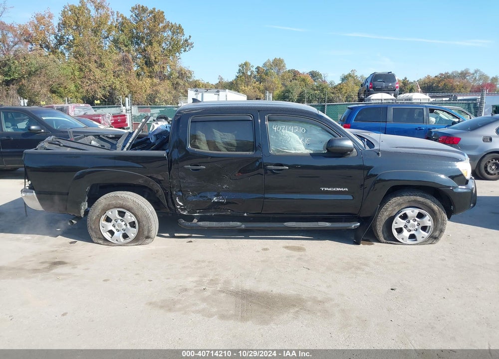 2015 TOYOTA TACOMA BASE V6 VIN: 3TMLU4EN7FM196490