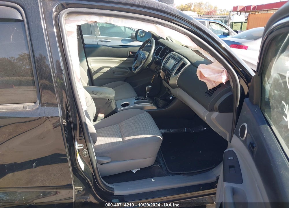 2015 TOYOTA TACOMA BASE V6 VIN: 3TMLU4EN7FM196490