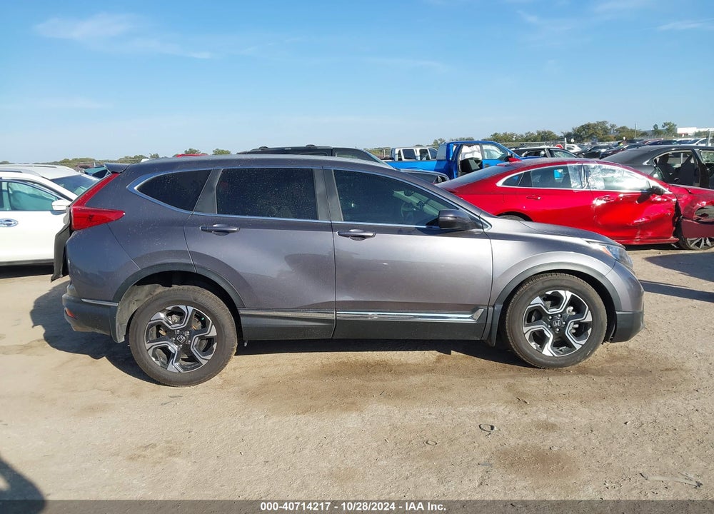 2017 HONDA CR-V TOURING VIN: 2HKRW2H91HH612467