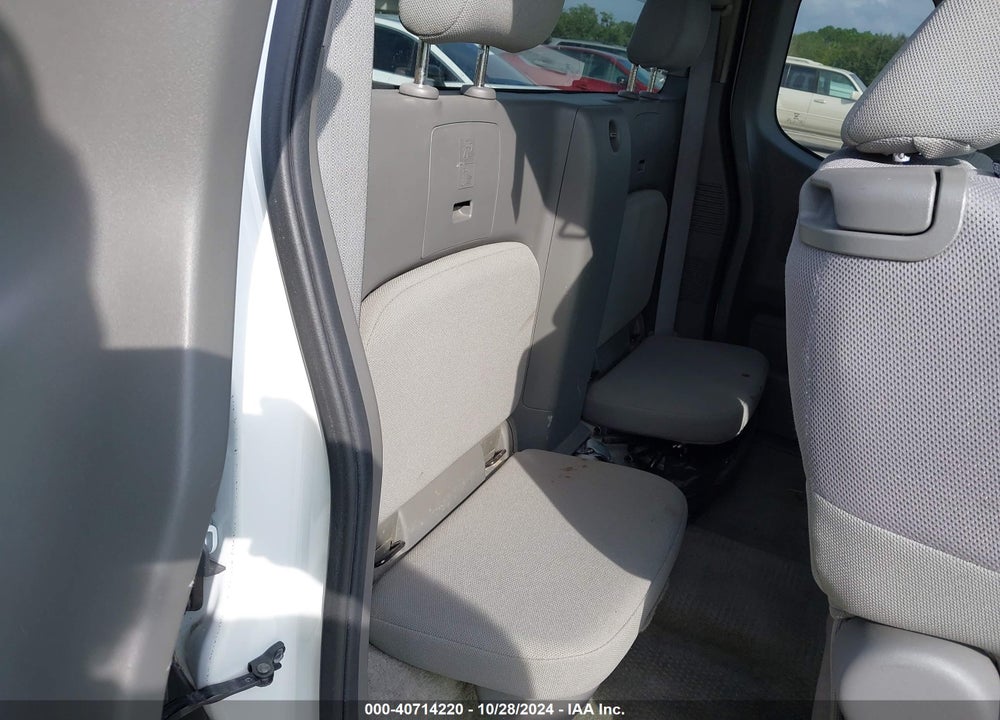 2013 NISSAN FRONTIER VIN: 1N6BD0CT4DN762966