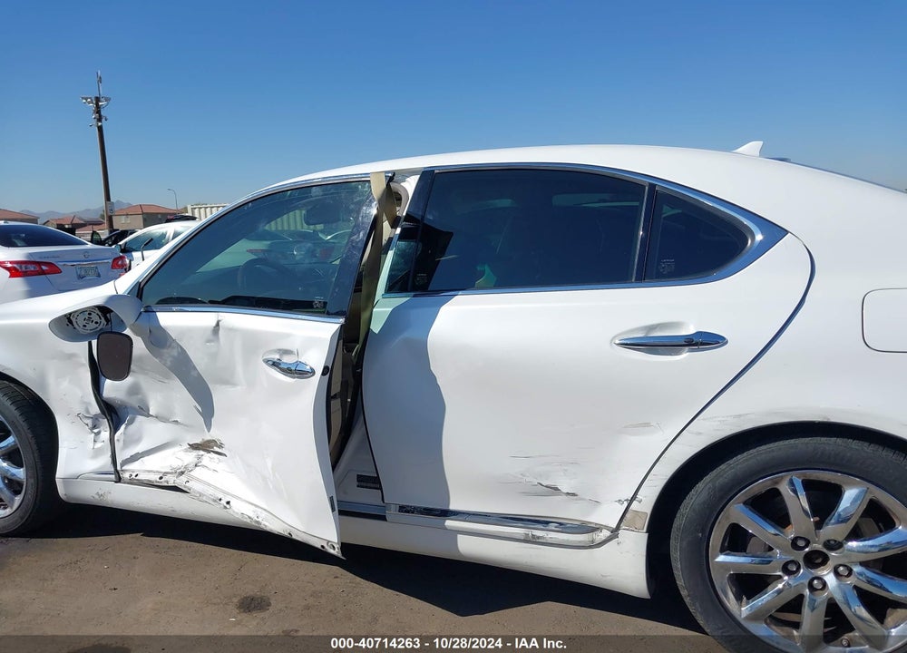 2008 LEXUS LS 460 VIN: JTHBL46F985075067