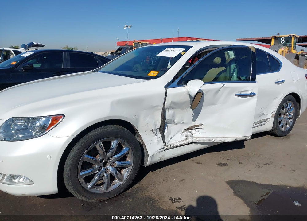2008 LEXUS LS 460 VIN: JTHBL46F985075067