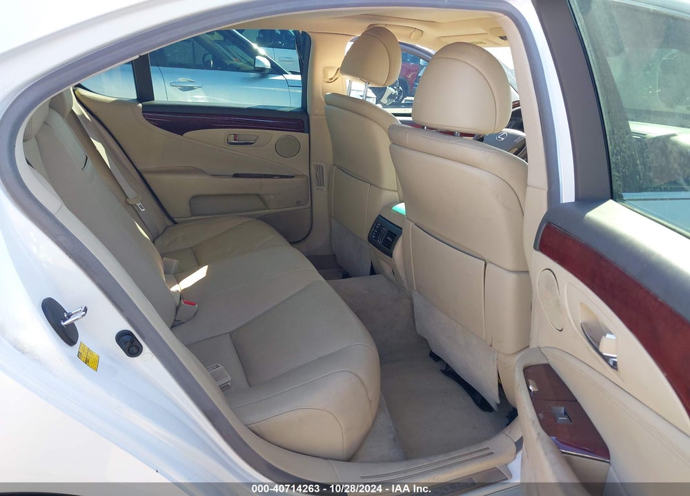 2008 LEXUS LS 460 VIN: JTHBL46F985075067