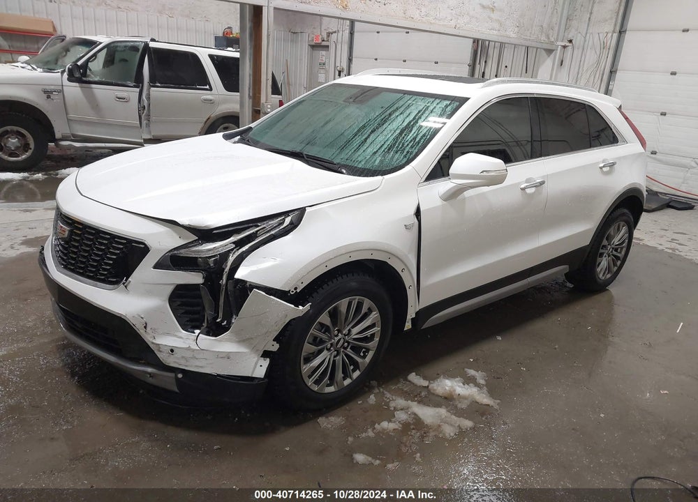 2022 CADILLAC XT4 FWD PREMIUM LUXURY VIN: 1GYFZCR40NF142709