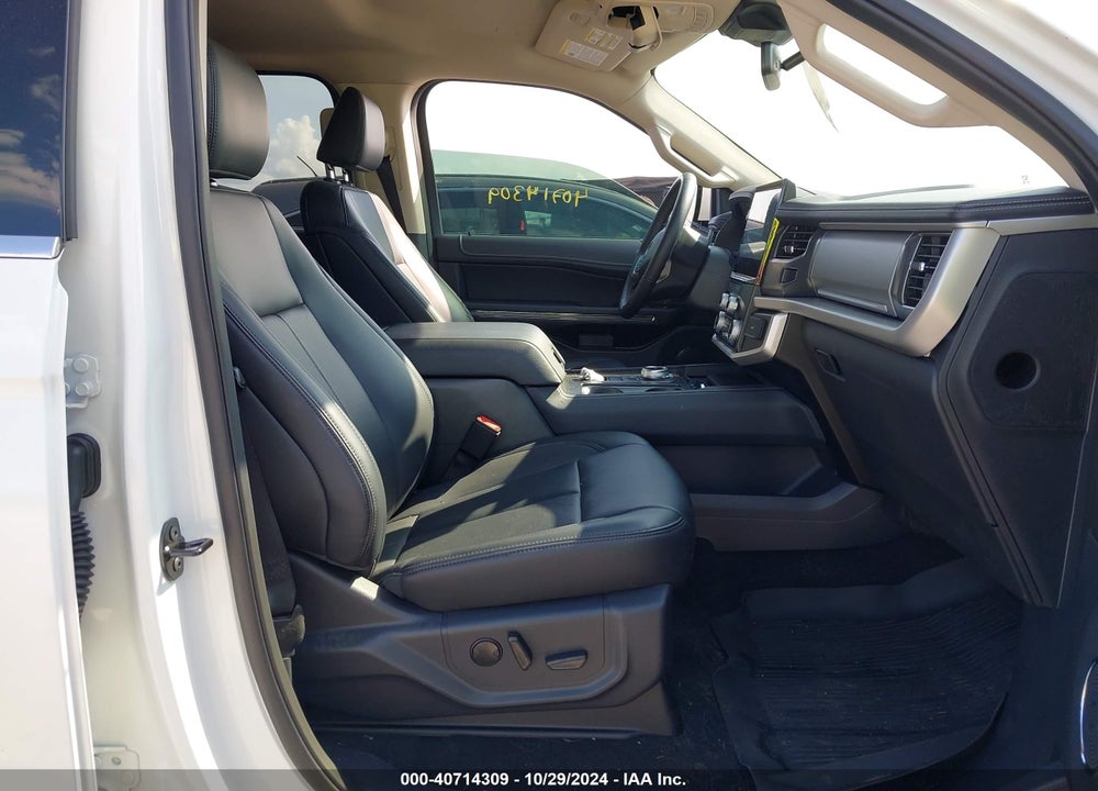 2024 FORD EXPEDITION XLT VIN: 1FMJU1H85REA60067