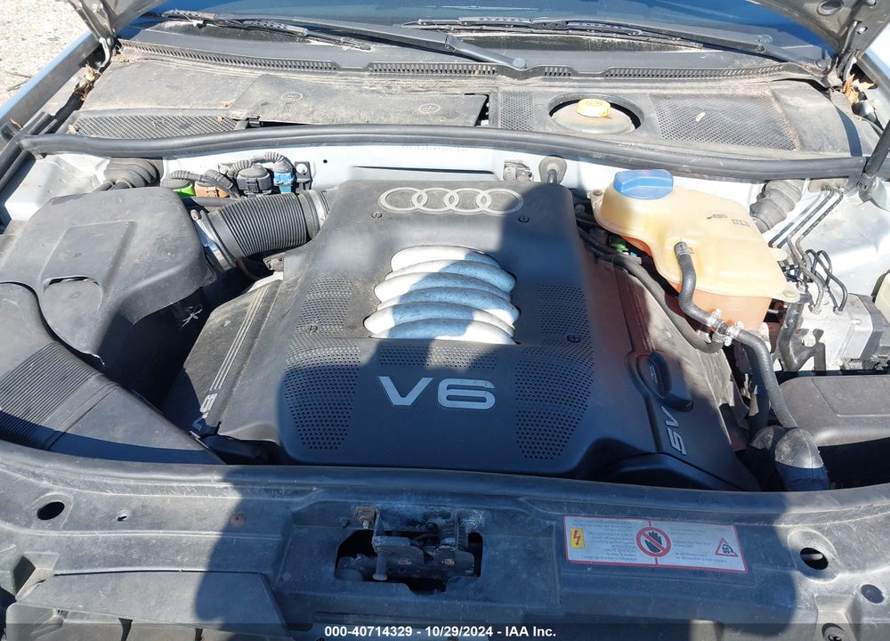 1999 AUDI A6 VIN: WAUBA24B9XN020447