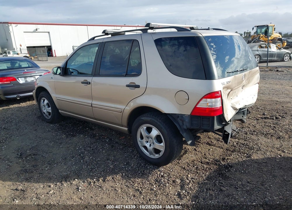 2002 MERCEDES-BENZ ML 320 VIN: 4JGAB54E12A362171