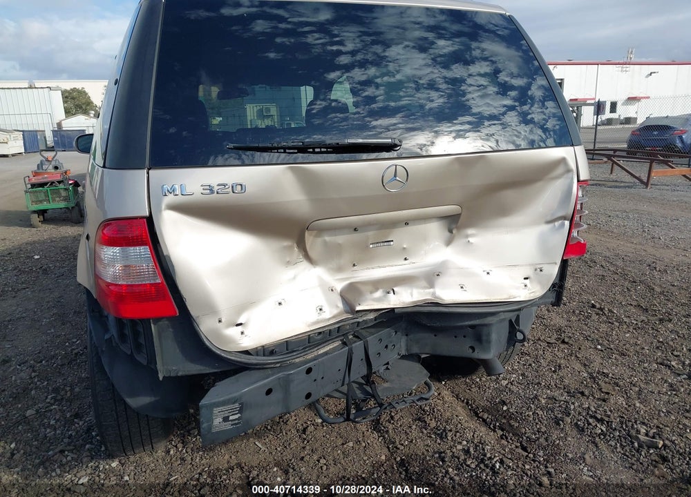 2002 MERCEDES-BENZ ML 320 VIN: 4JGAB54E12A362171