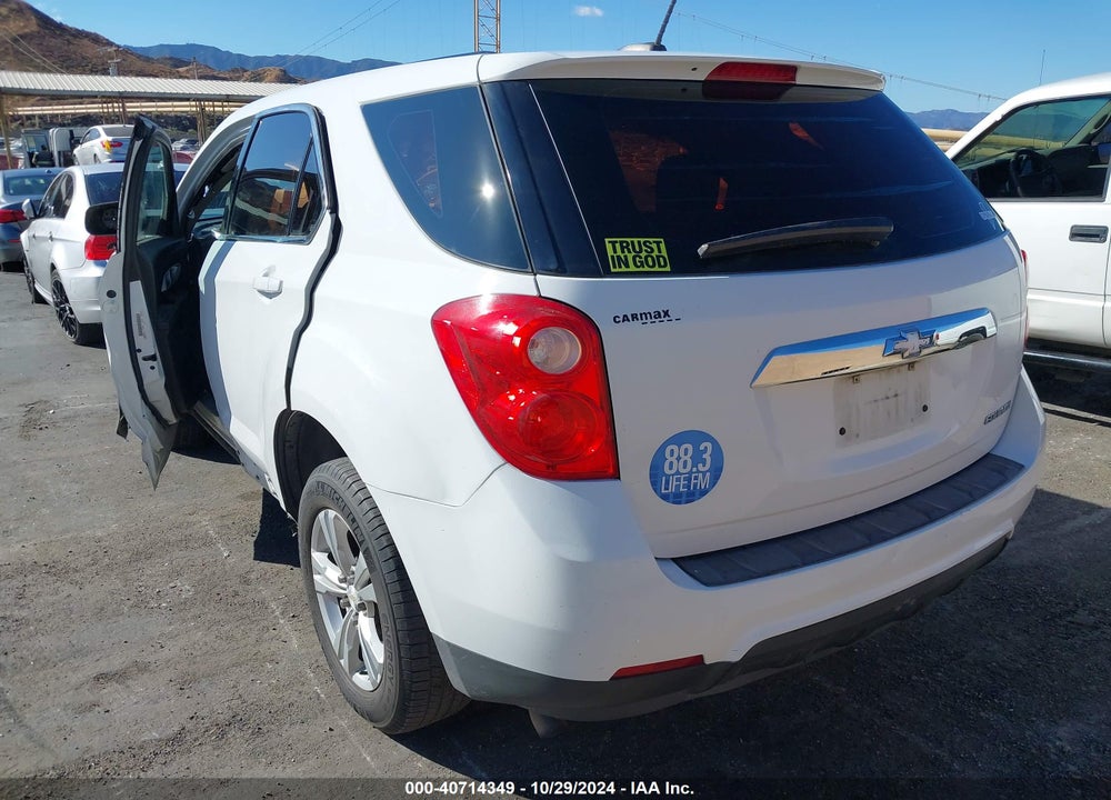 2015 CHEVROLET EQUINOX LS VIN: 1GNALAEK6FZ115760