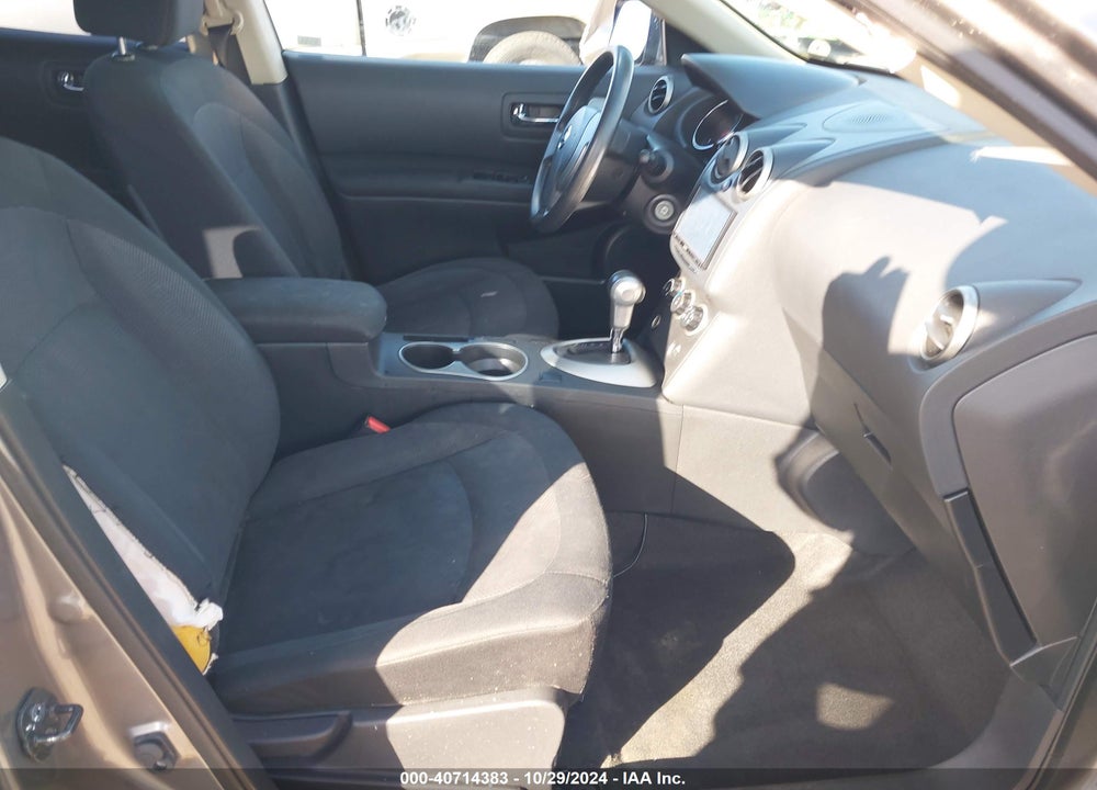 2015 NISSAN ROGUE SELECT S VIN: JN8AS5MTXFW164642