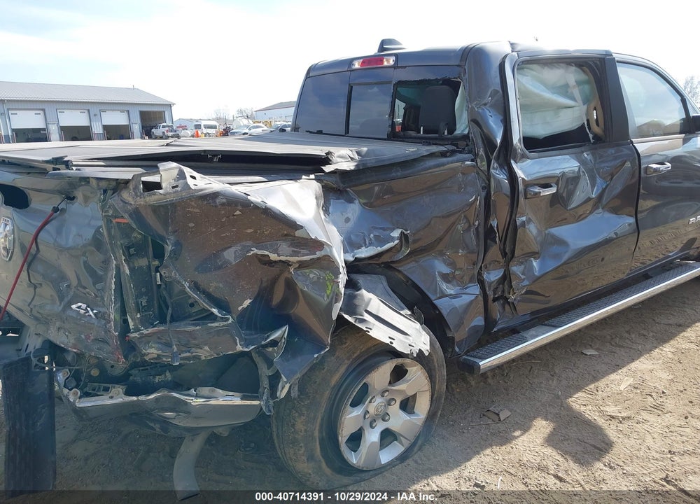 2019 RAM 1500 VIN: 1C6RRFFG5KN777095