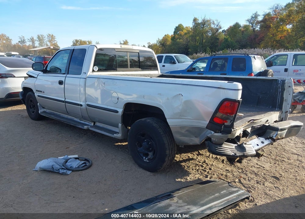 1998 DODGE RAM 1500 ST VIN: 1B7HC13Z0WJ200177