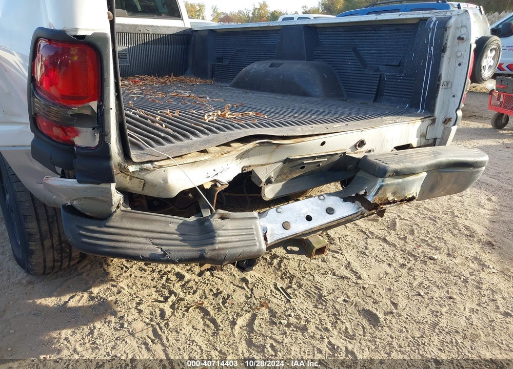 1998 DODGE RAM 1500 ST VIN: 1B7HC13Z0WJ200177