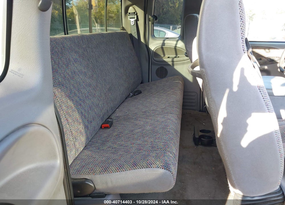 1998 DODGE RAM 1500 ST VIN: 1B7HC13Z0WJ200177